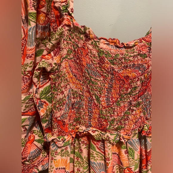 FARM RIO ANTHROPOLOGIE PINK MACAW FLIGHT SMOCKED MIDI DRESS - Picture 9 of 13